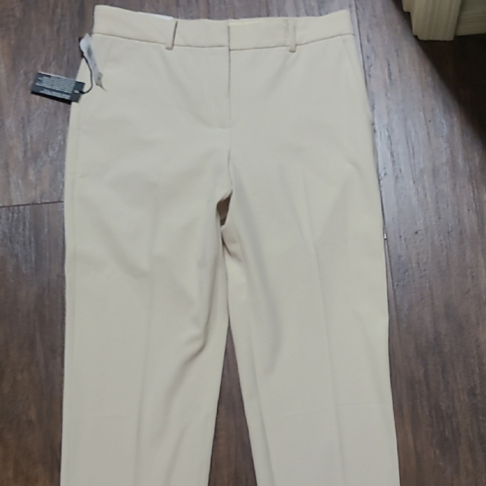 Aritzia Babaton Cream Cropped Pants with Tailored Fit